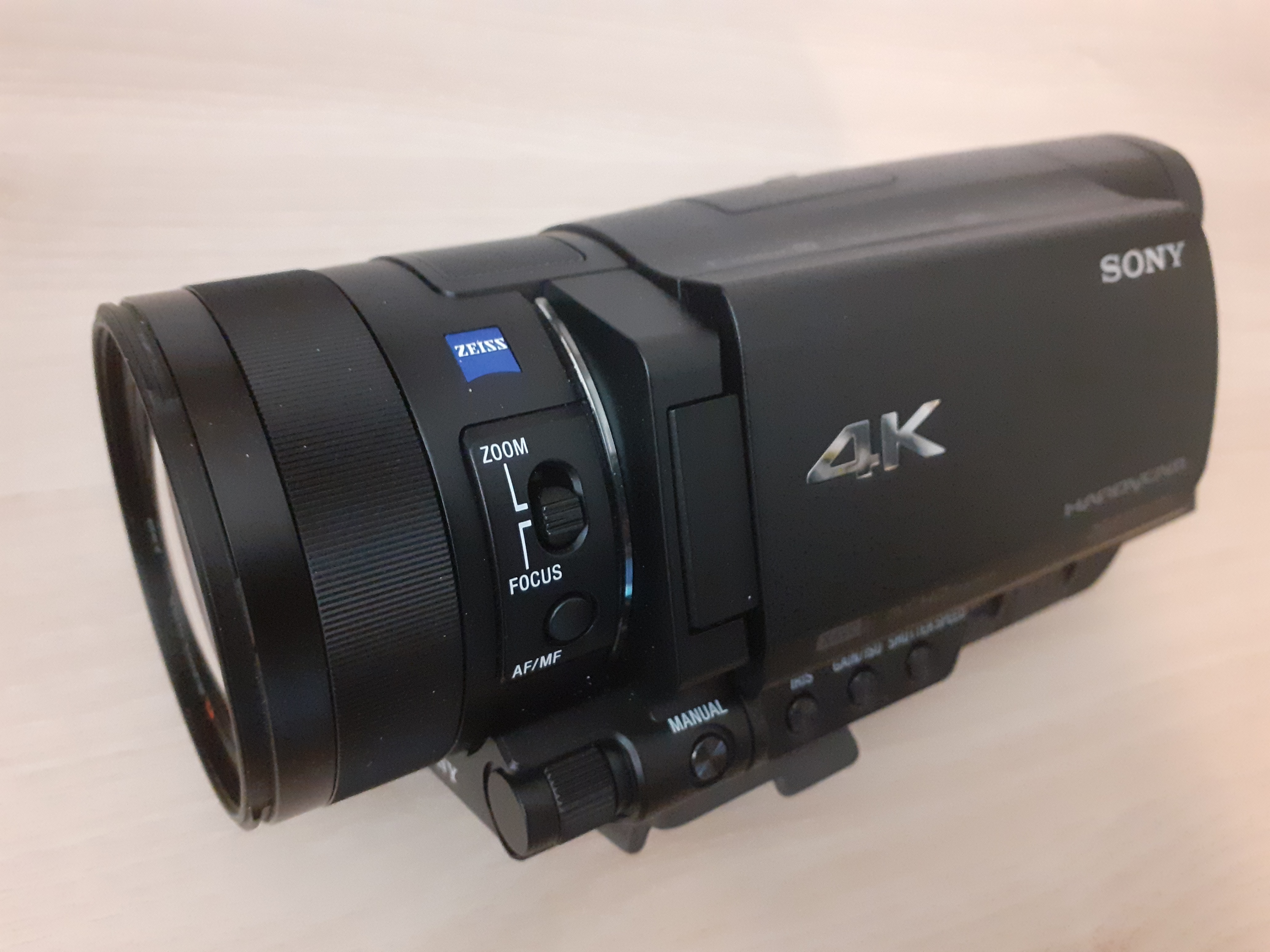 Camescope SONY FDR-AX100